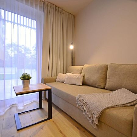 Apartamenty Bryza - Baltycki B-06 Z Tarasem, 100M Od Morza Świnoujście Екстериор снимка